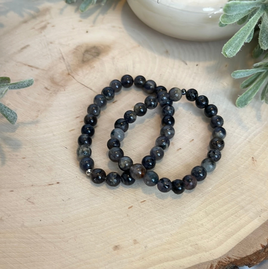 Iolite Round Bracelet